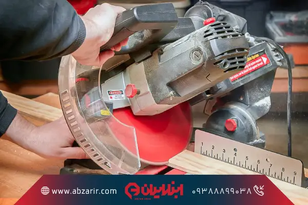 برش دادن قطعه با اره فارسی بر