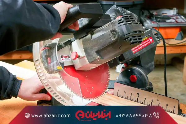 نحوه درست کار با اره فارسی بر